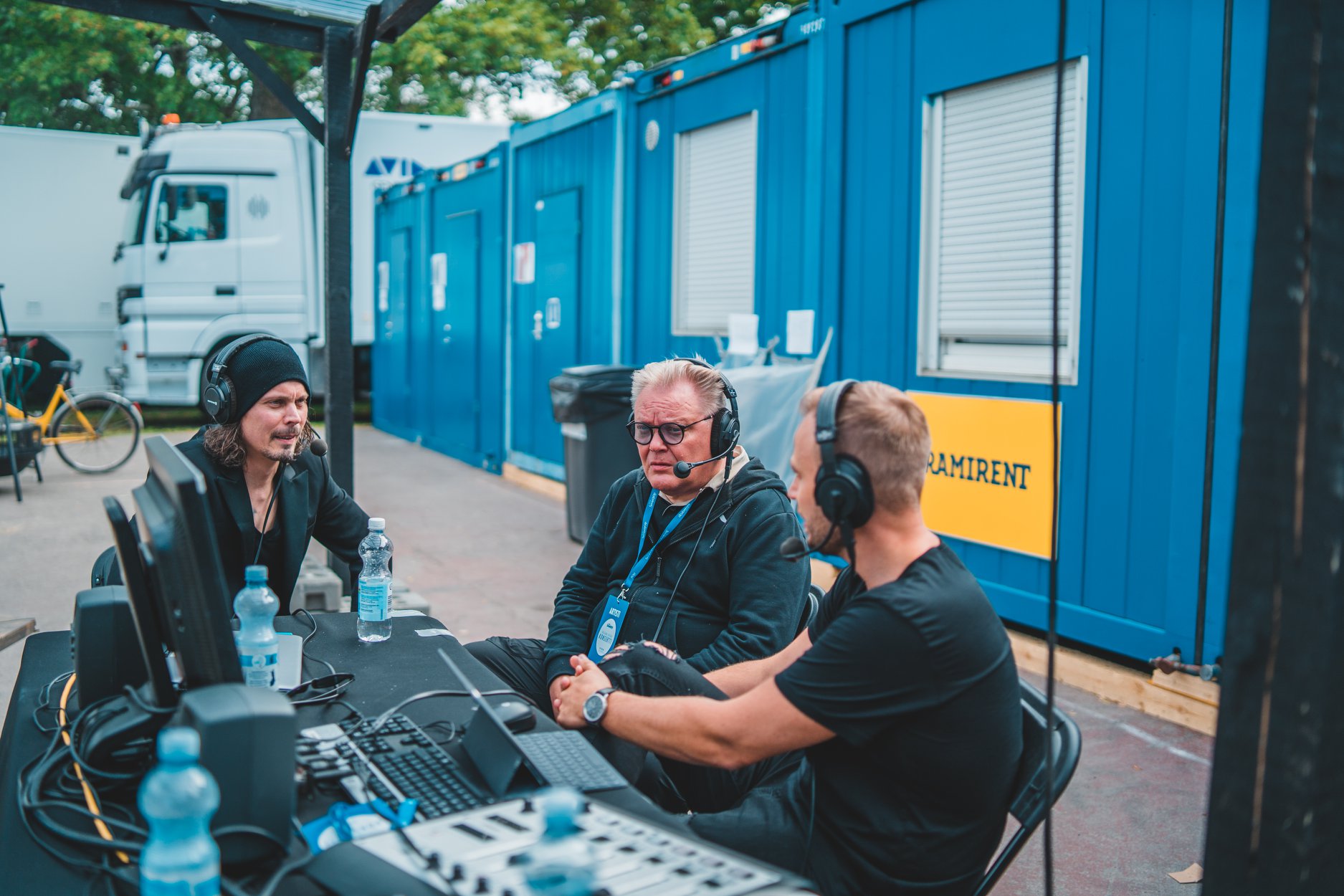 Interview with Ville Valo & Esa Pulliainen at Helsinki Day 2019 -  CrimsonCrown | Suomirock ja iskelmä